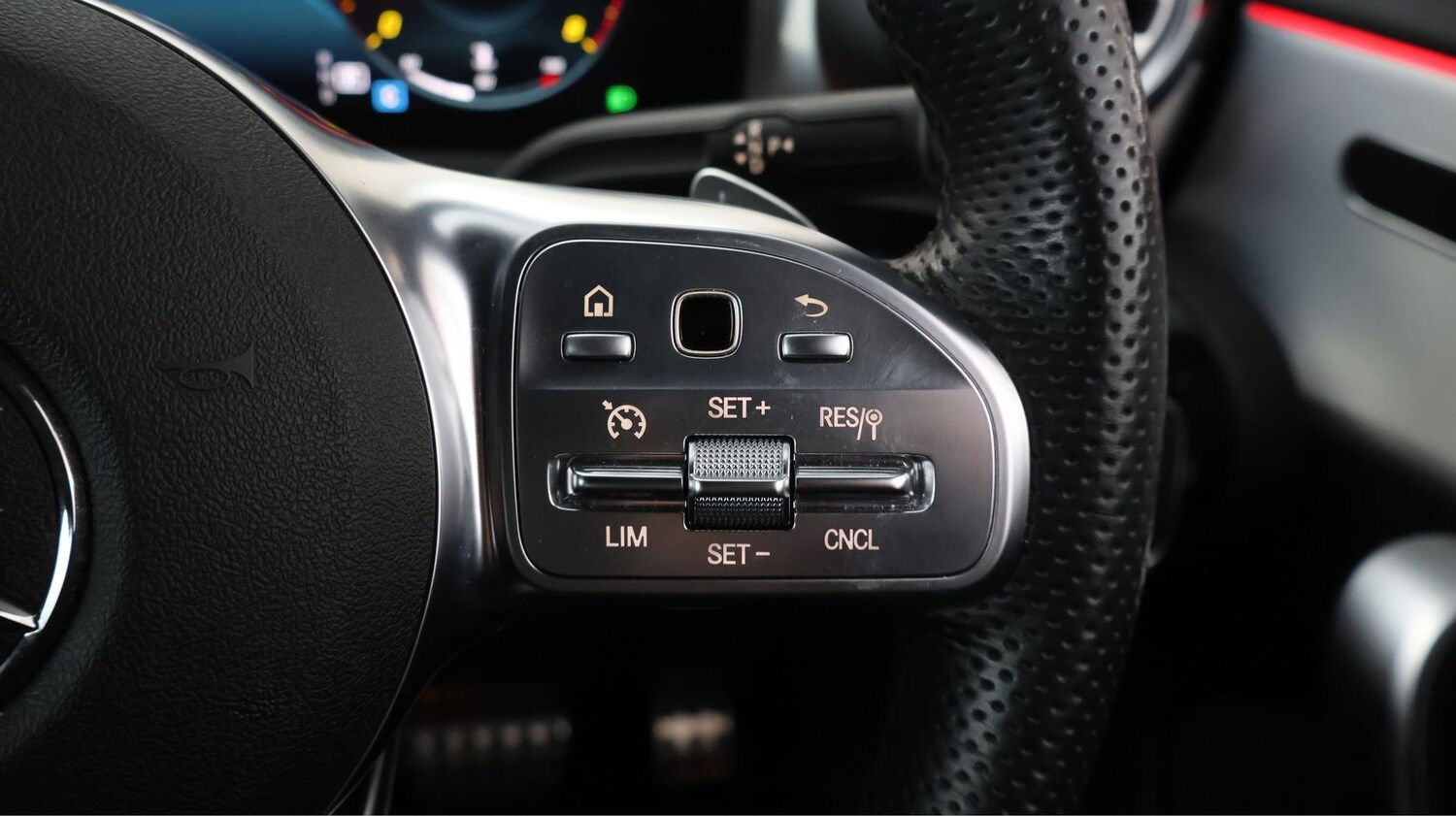 Used Mercedes-Benz CLA 2022 for sale - 78040622: Photo 24