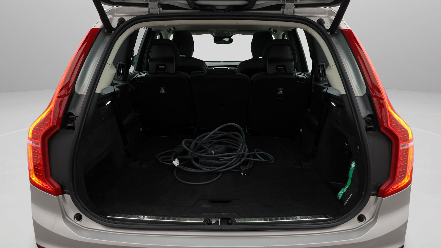 Used Volvo XC90 2023 for sale - 77351090: Photo 17