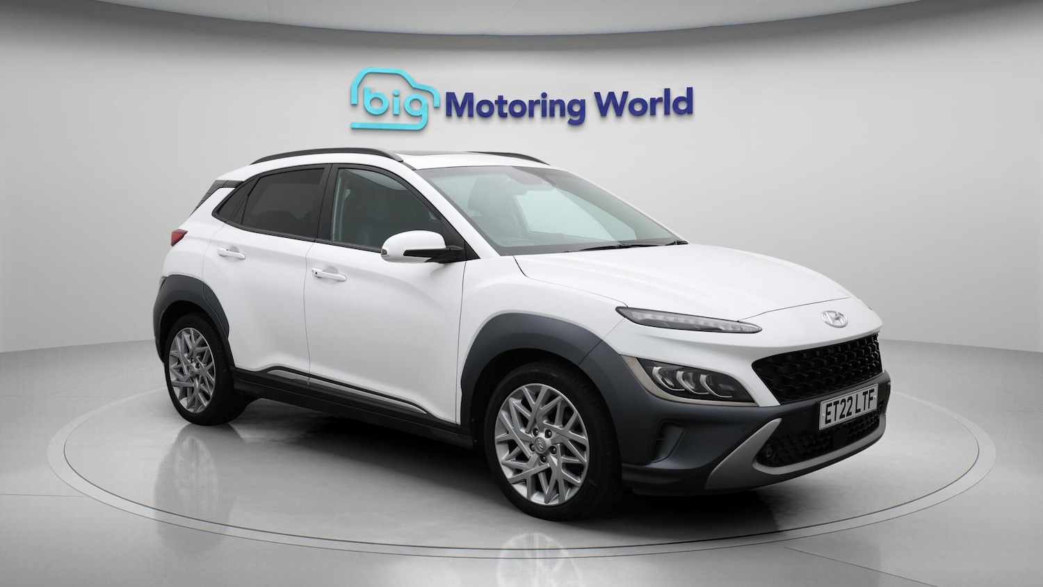 Used Hyundai KONA 2022 for sale - 76109642: Photo 2