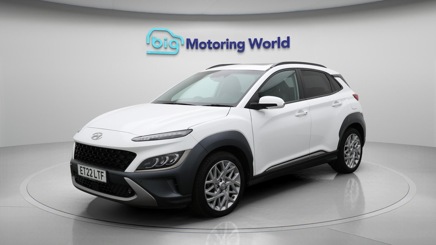 Used Hyundai KONA 2022 for sale - 76109642: Photo 4