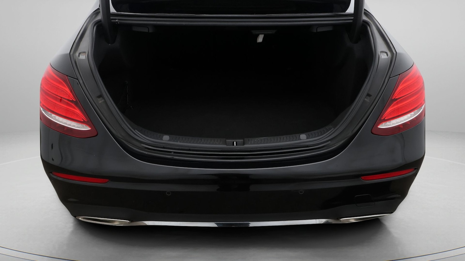 Used Mercedes-Benz E Class 2020 for sale - 77208855: Photo 17