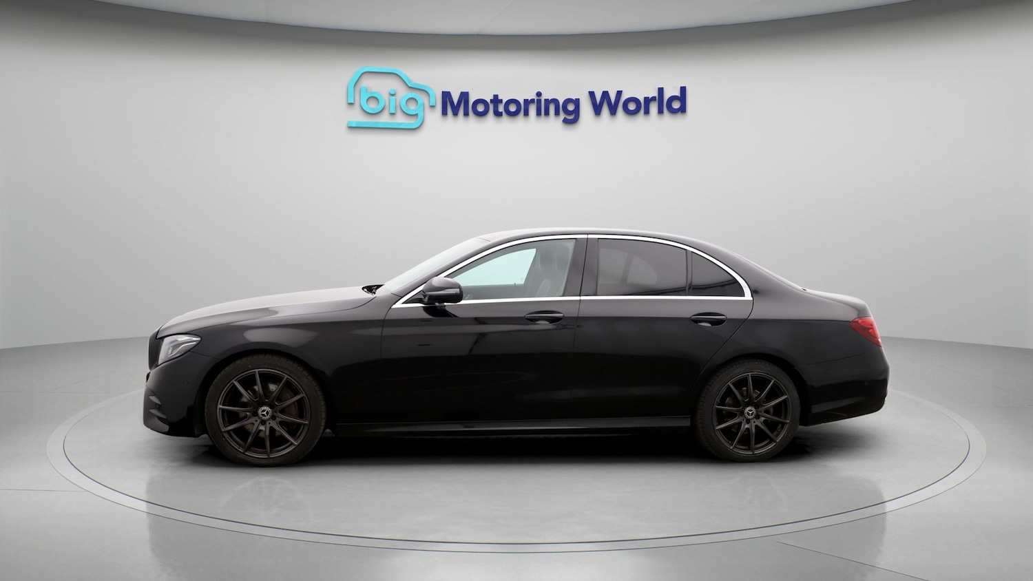 Used Mercedes-Benz E Class 2020 for sale - 77208855: Photo 4