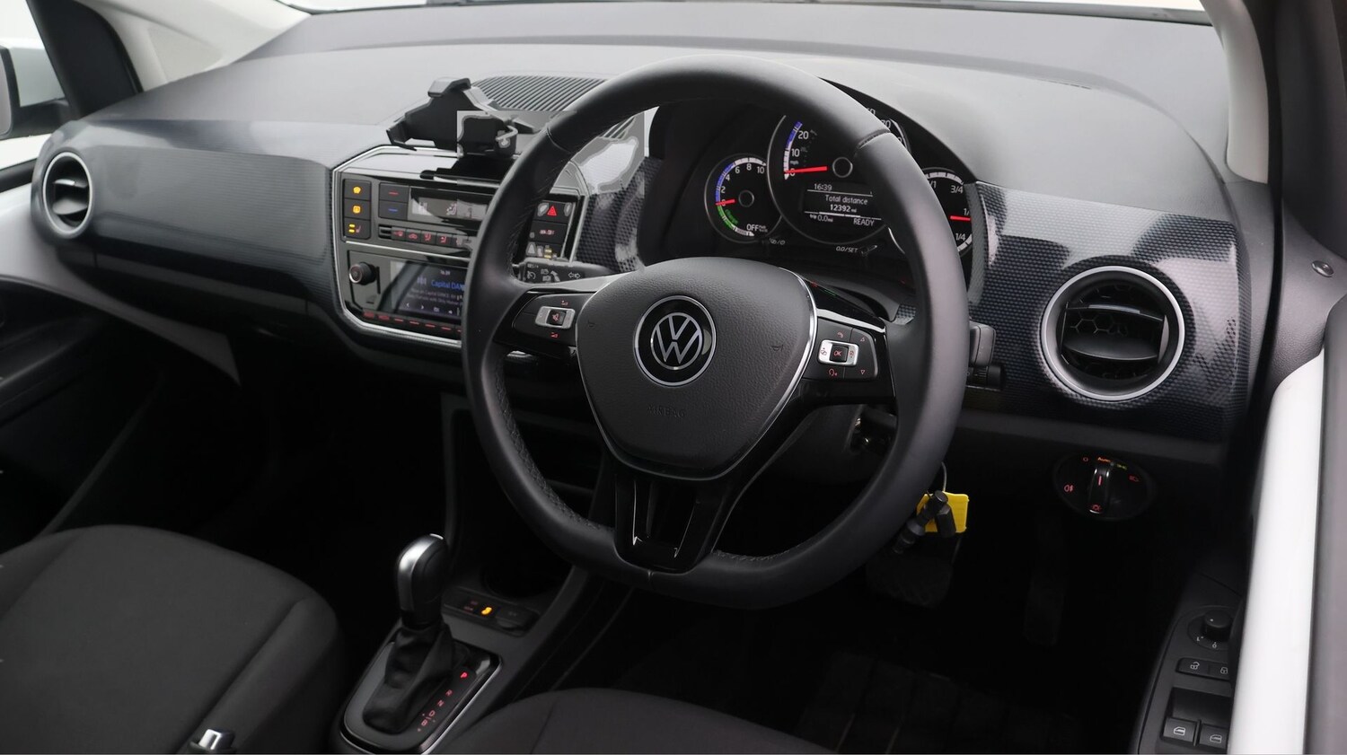 Used Volkswagen up! for sale - 77365049: Photo 9