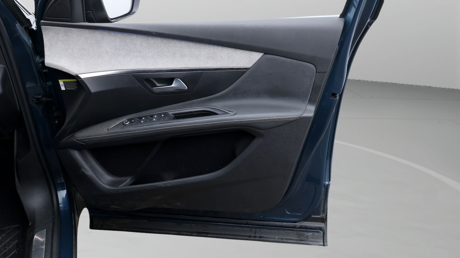 Used Peugeot 3008 2022 for sale - 77880885: Photo 15