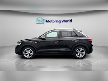 Used Volkswagen T-Roc 2023 for sale - 79455317: Photo