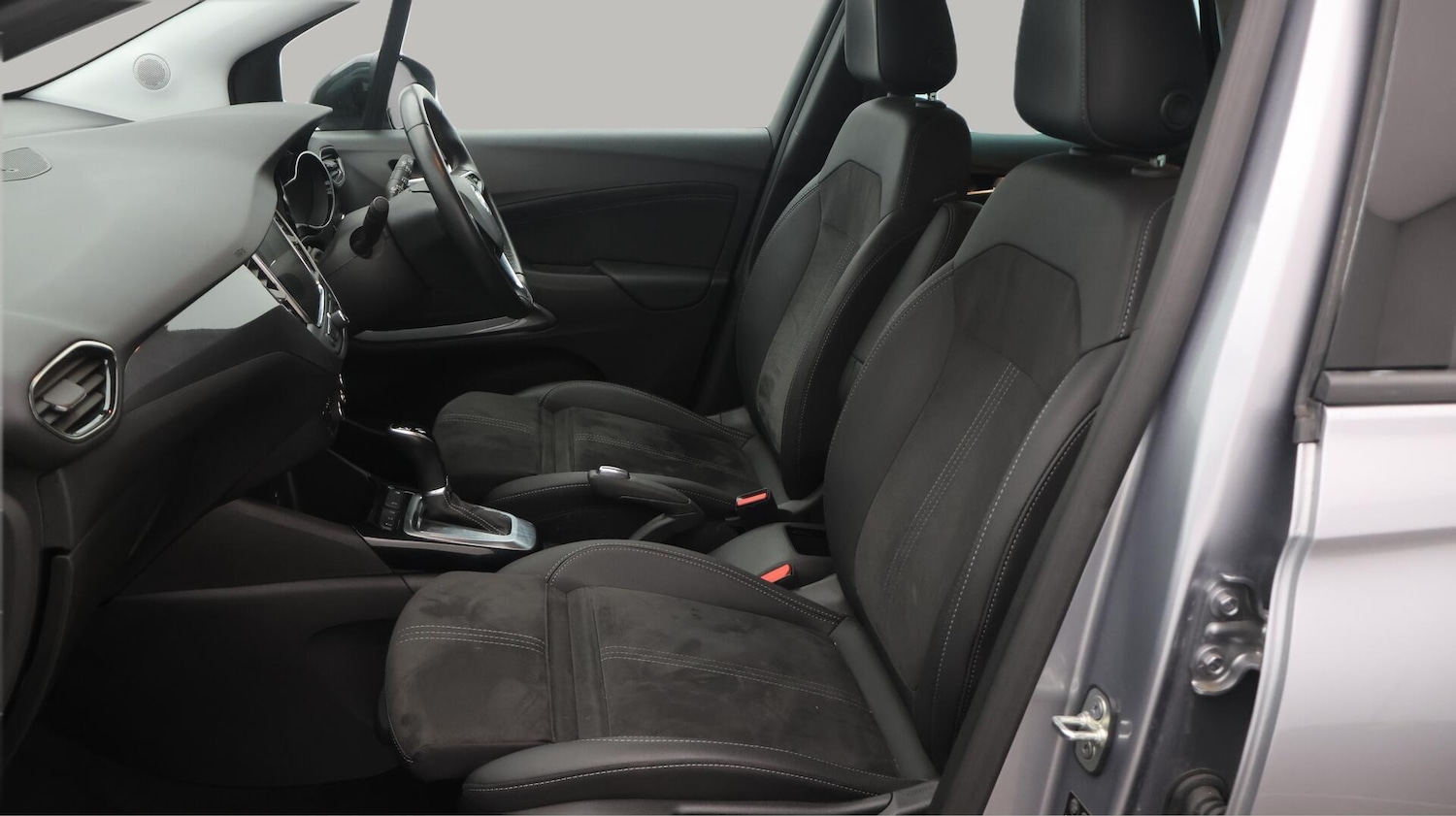 Used Vauxhall Crossland 2022 for sale - 76608298: Photo 15