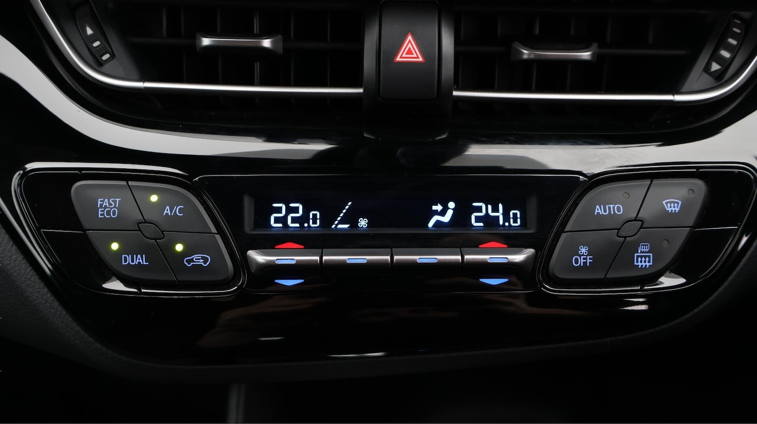 Used Toyota C-HR 2022 for sale - 76714149: Photo 13