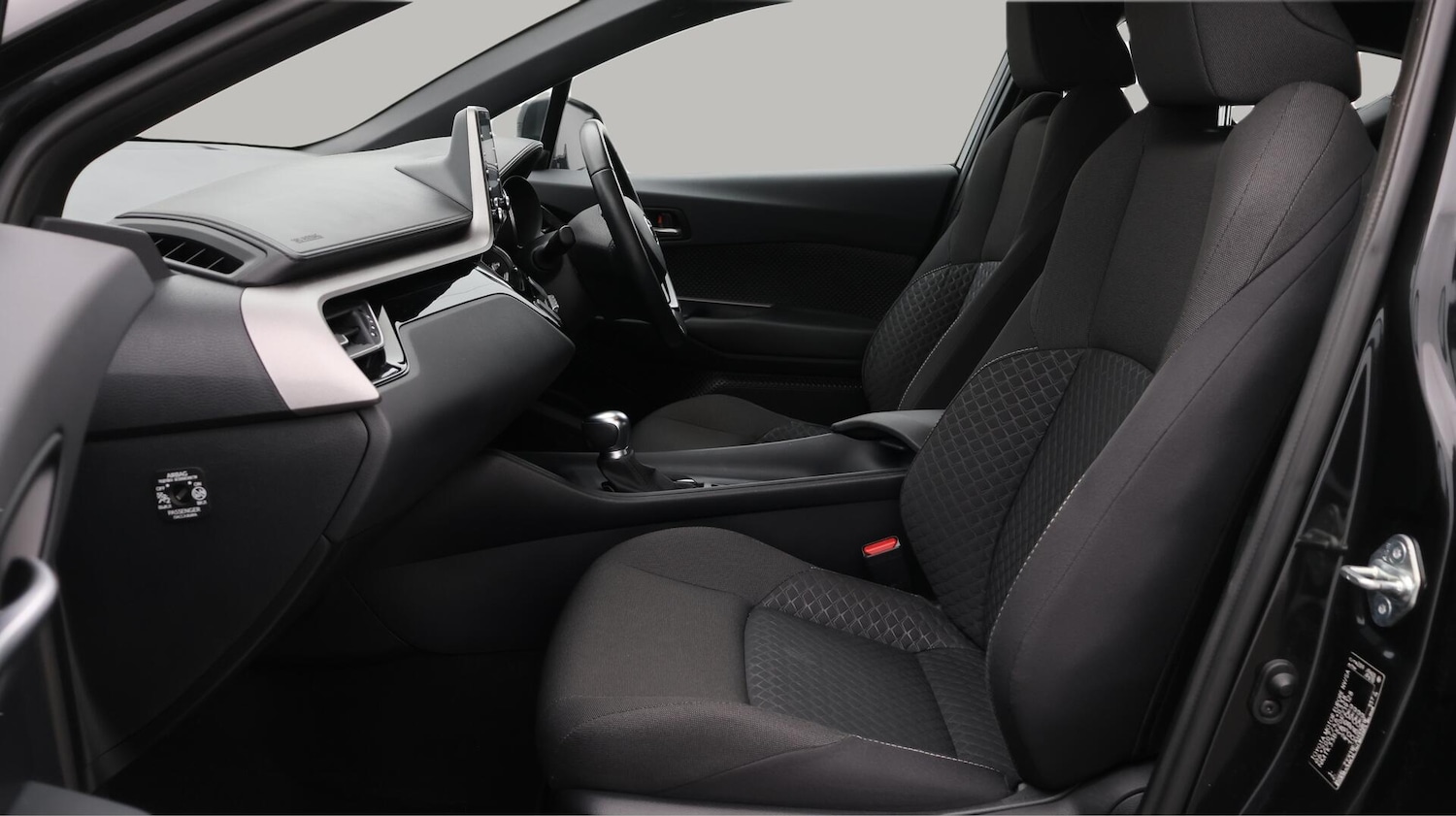 Used Toyota C-HR 2022 for sale - 76714149: Photo 15