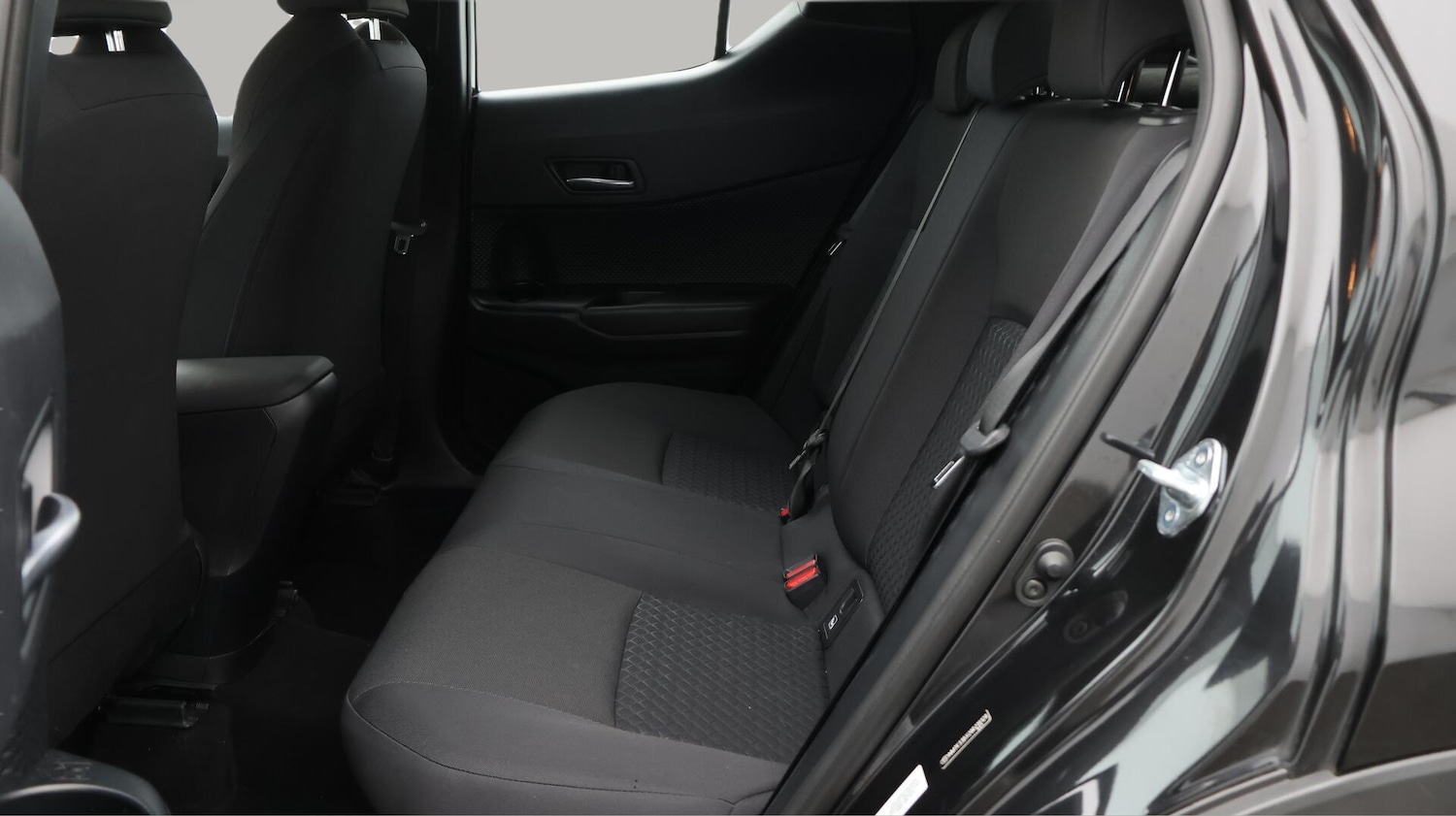 Used Toyota C-HR 2022 for sale - 76714149: Photo 17