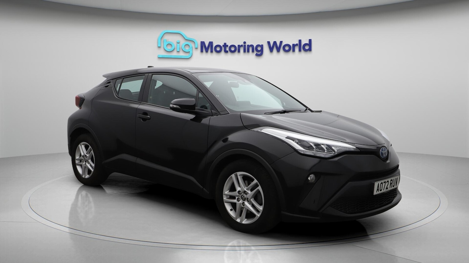 Used Toyota C-HR 2022 for sale - 76714149: Photo 2