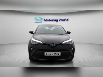 Used Toyota C-HR 2022 for sale - 76714149: Photo