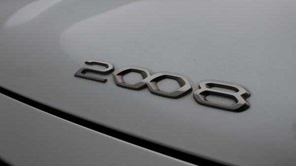 Used Peugeot E-2008 2021 for sale - 76227856: Photo 21