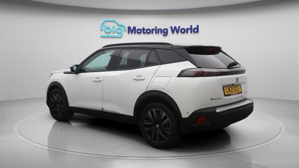 Used Peugeot E-2008 2021 for sale - 76227856: Photo 6