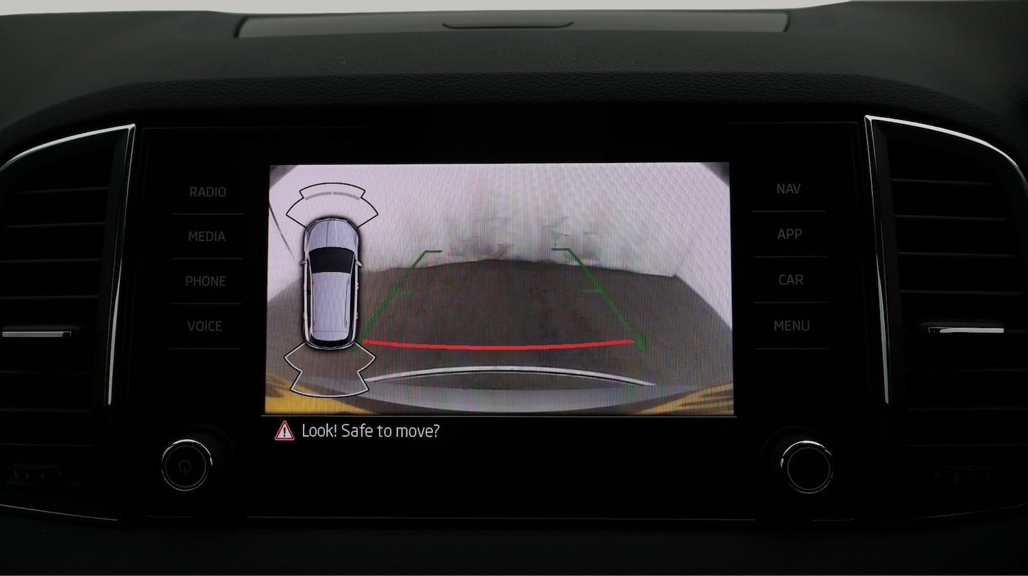 Used Skoda Karoq 2023 for sale - 77618743: Photo 20