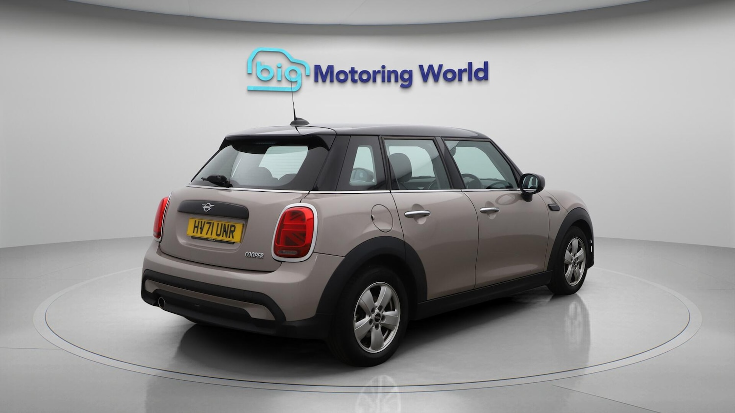 Used MINI Hatch 2021 for sale - 76433345: Photo 8
