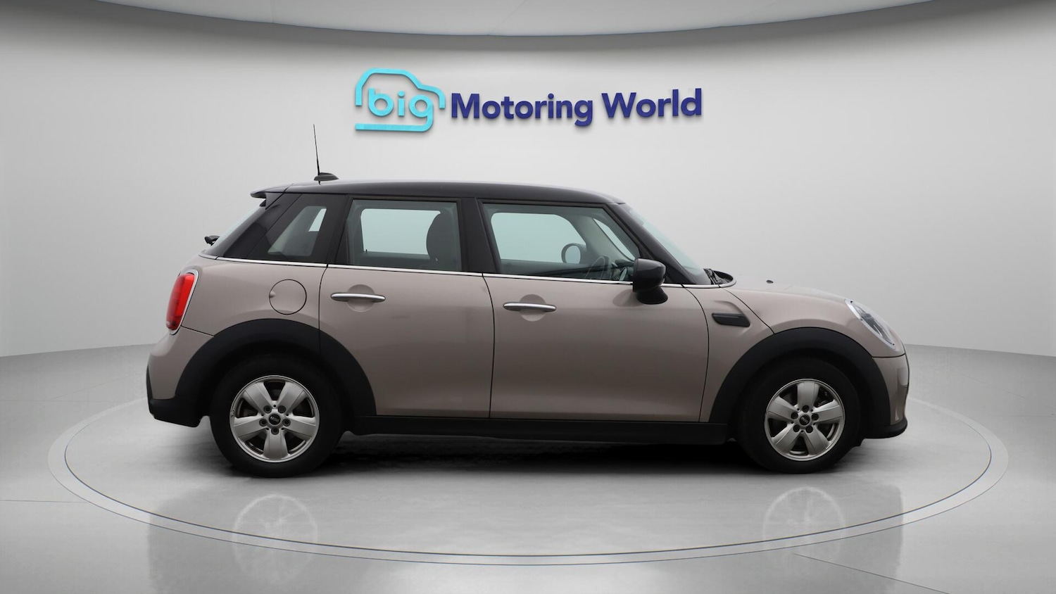 Used MINI Hatch 2021 for sale - 76433345: Photo 9