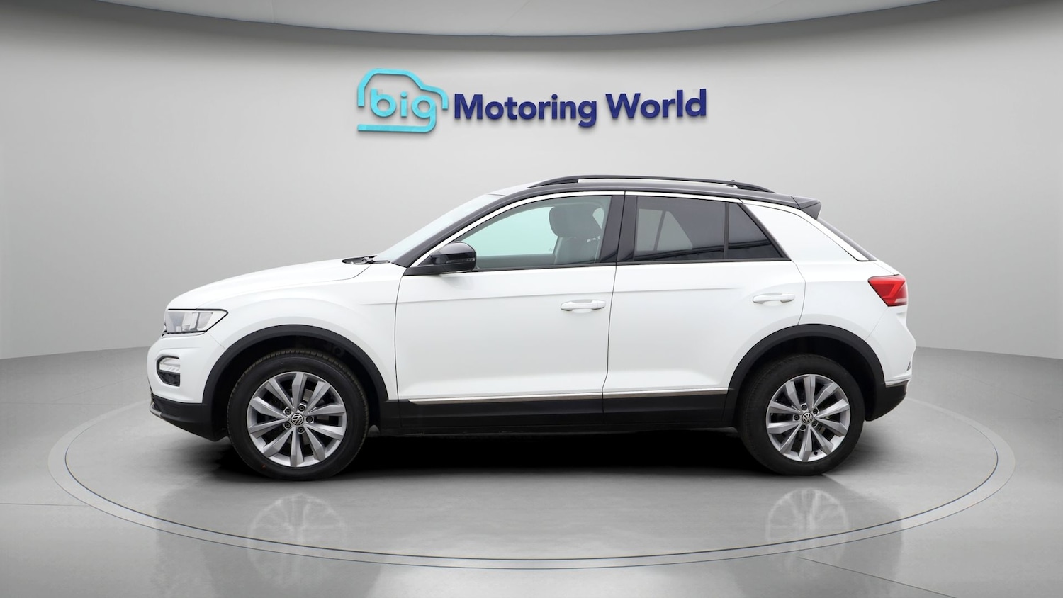 Used Volkswagen T-Roc 2019 for sale - 77429430: Photo 4