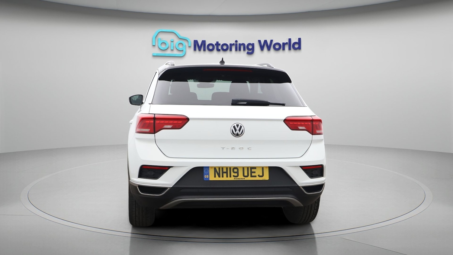 Used Volkswagen T-Roc 2019 for sale - 77429430: Photo 6
