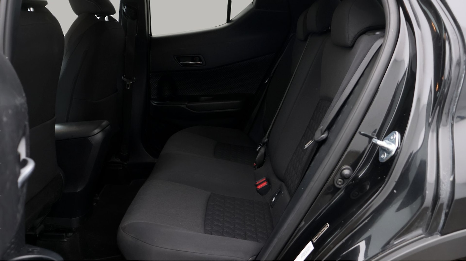 Used Toyota C-HR 2021 for sale - 77355051: Photo 16