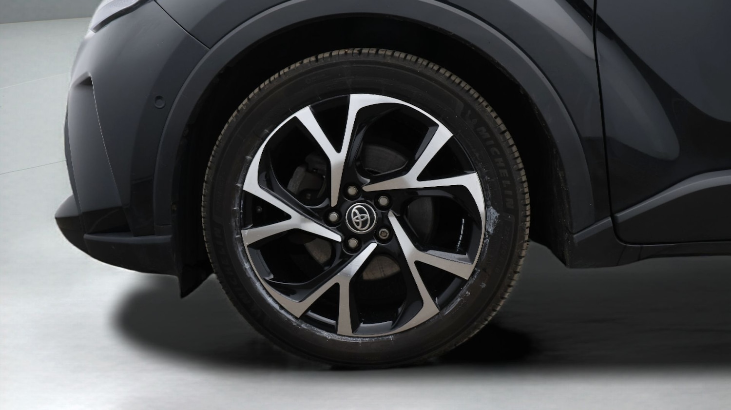 Used Toyota C-HR 2021 for sale - 77355051: Photo 18