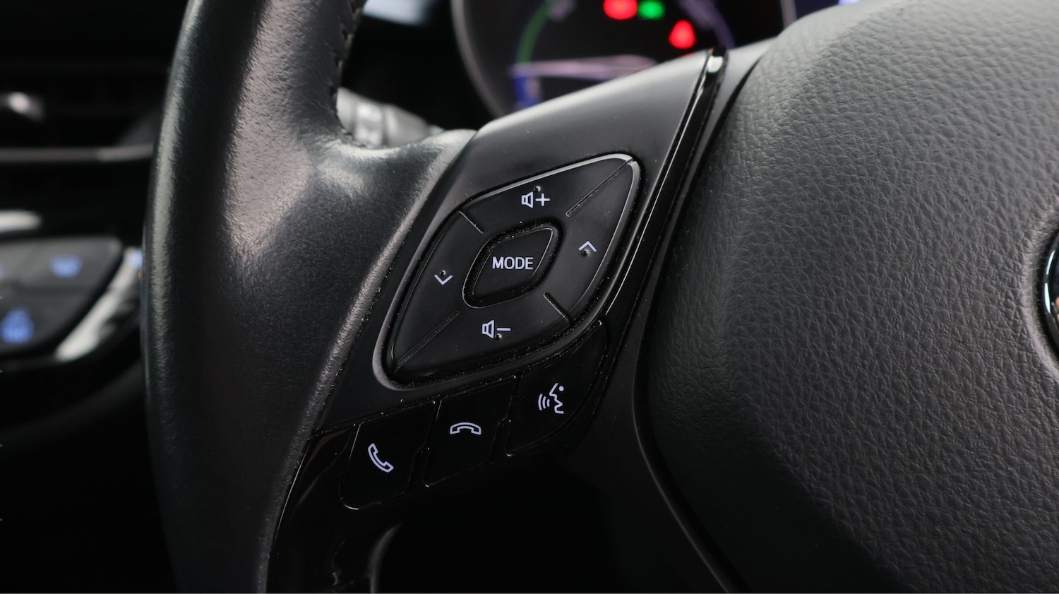 Used Toyota C-HR 2021 for sale - 77355051: Photo 25