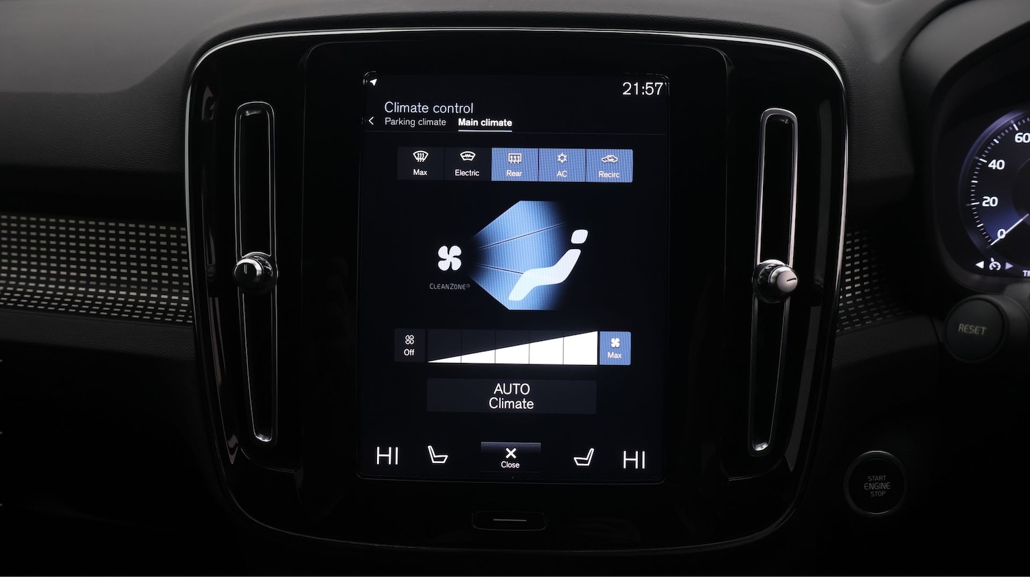 Used Volvo XC40 2021 for sale - 77416852: Photo 12