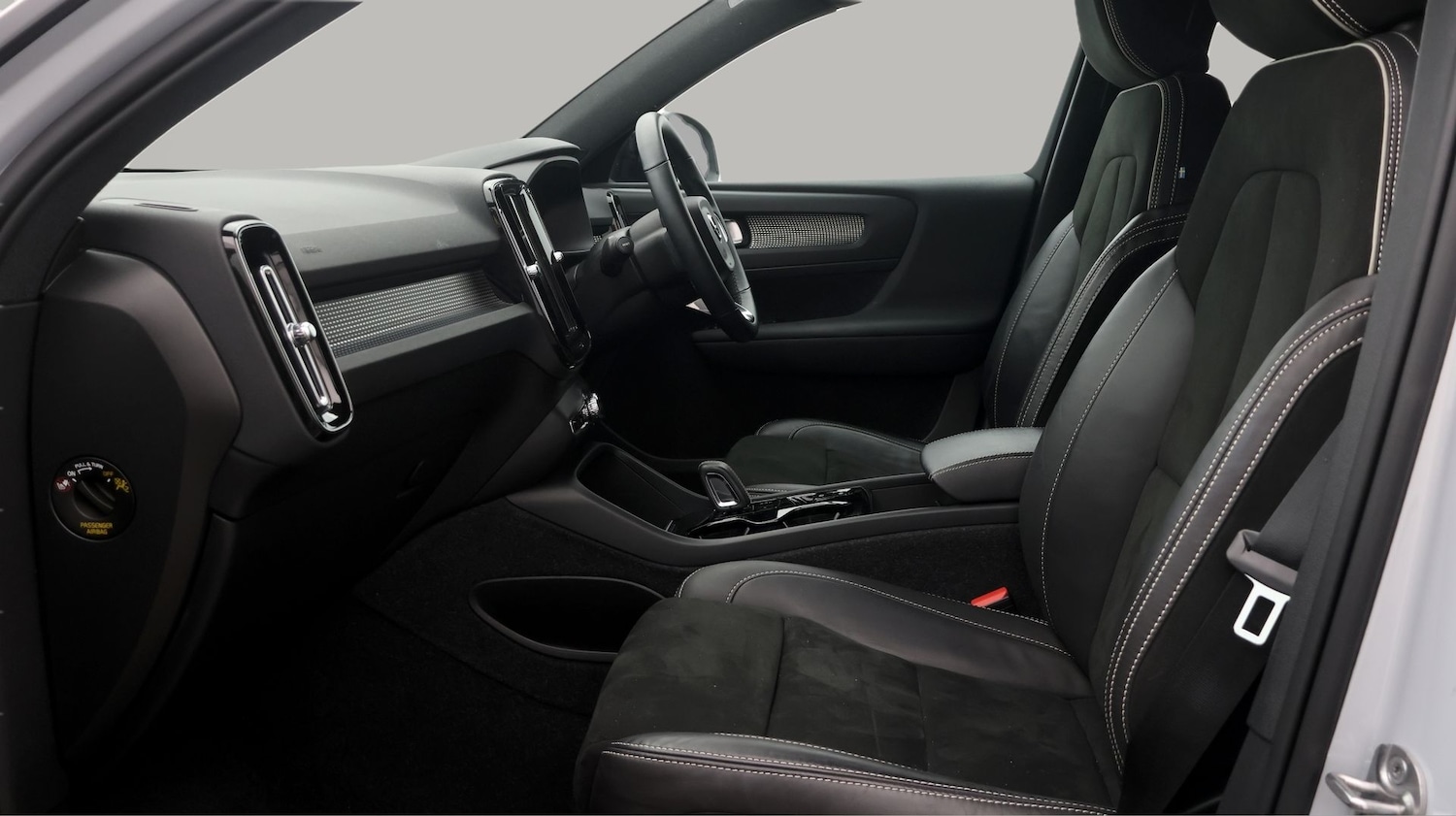 Used Volvo XC40 2021 for sale - 77416852: Photo 14