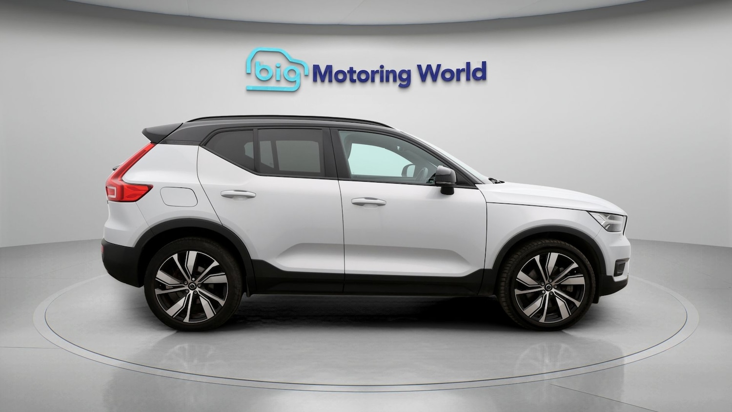 Used Volvo XC40 2021 for sale - 77416852: Photo 8