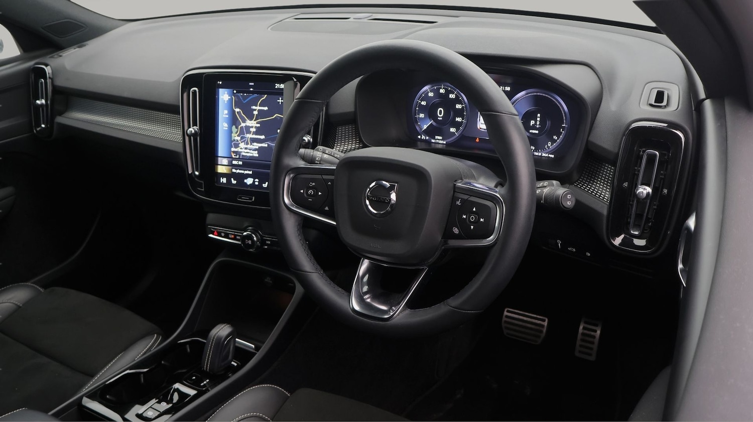 Used Volvo XC40 2021 for sale - 77416852: Photo 9