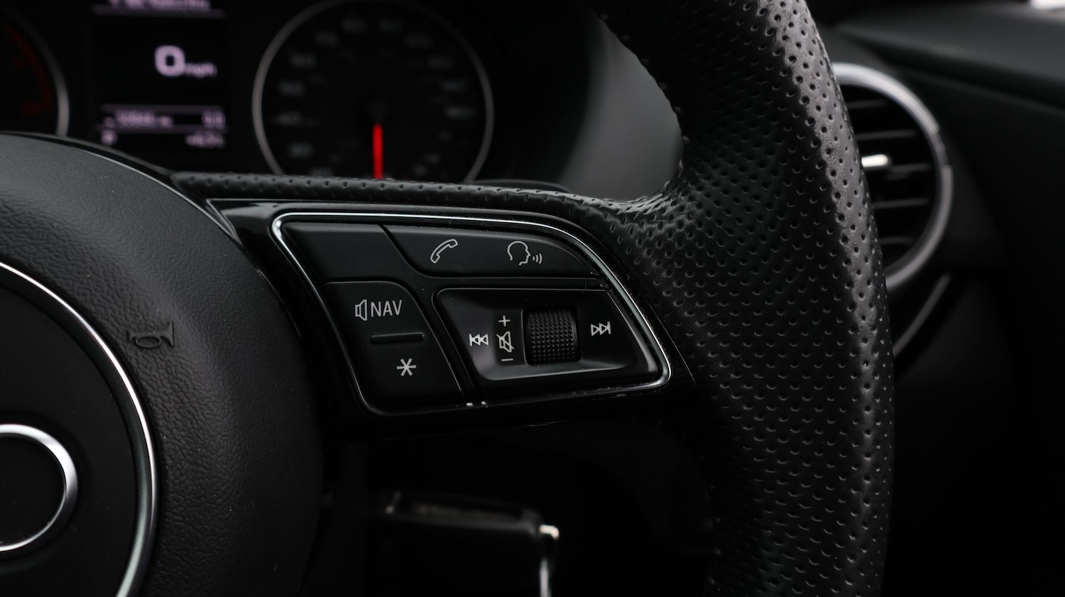 Used Audi Q2 2020 for sale - 77522248: Photo 24