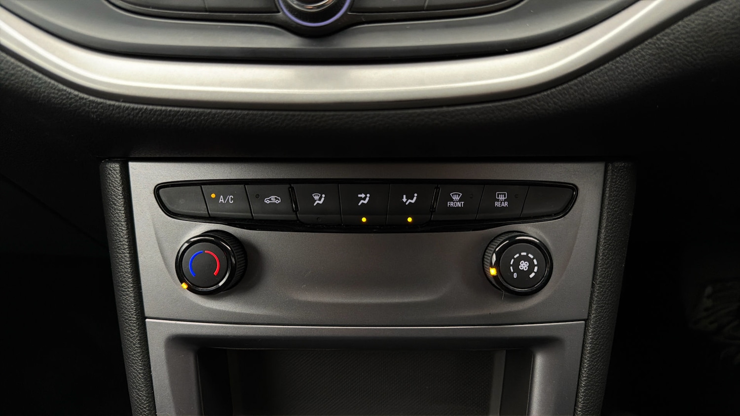 Used Vauxhall Astra 2022 for sale - 78097893: Photo 11