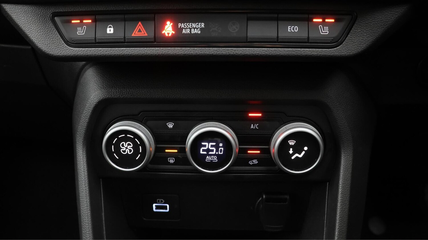 Used Dacia Jogger 2023 for sale - 76457439: Photo 13