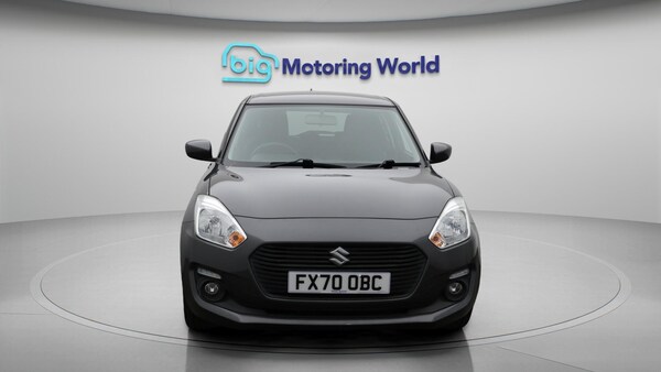 Used Suzuki Swift 2020 for sale - 76200948: Photo 3