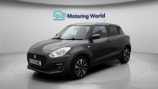 Used Suzuki Swift 2020 for sale - 76200948: Photo 4