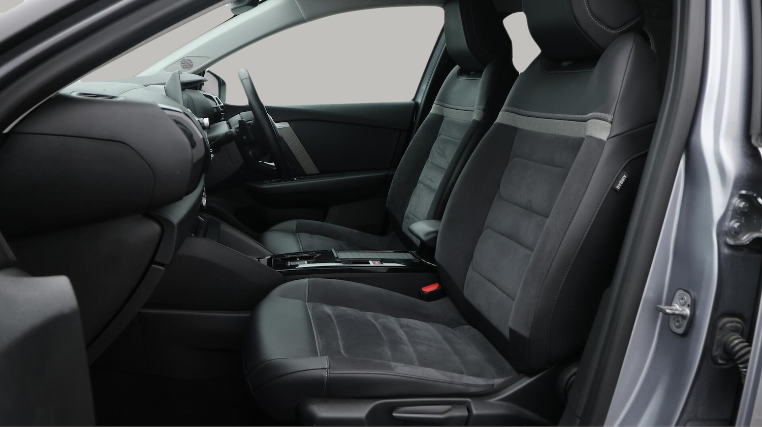 Used Citroen C4 2023 for sale - 76349060: Photo 15