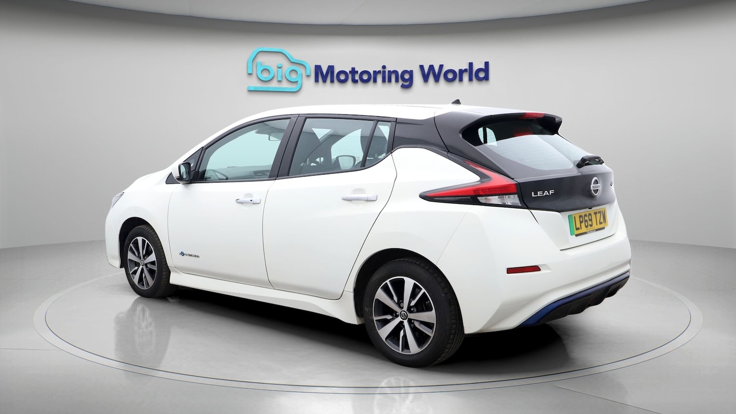 Used Nissan Leaf 2020 for sale - 77336883: Photo 5
