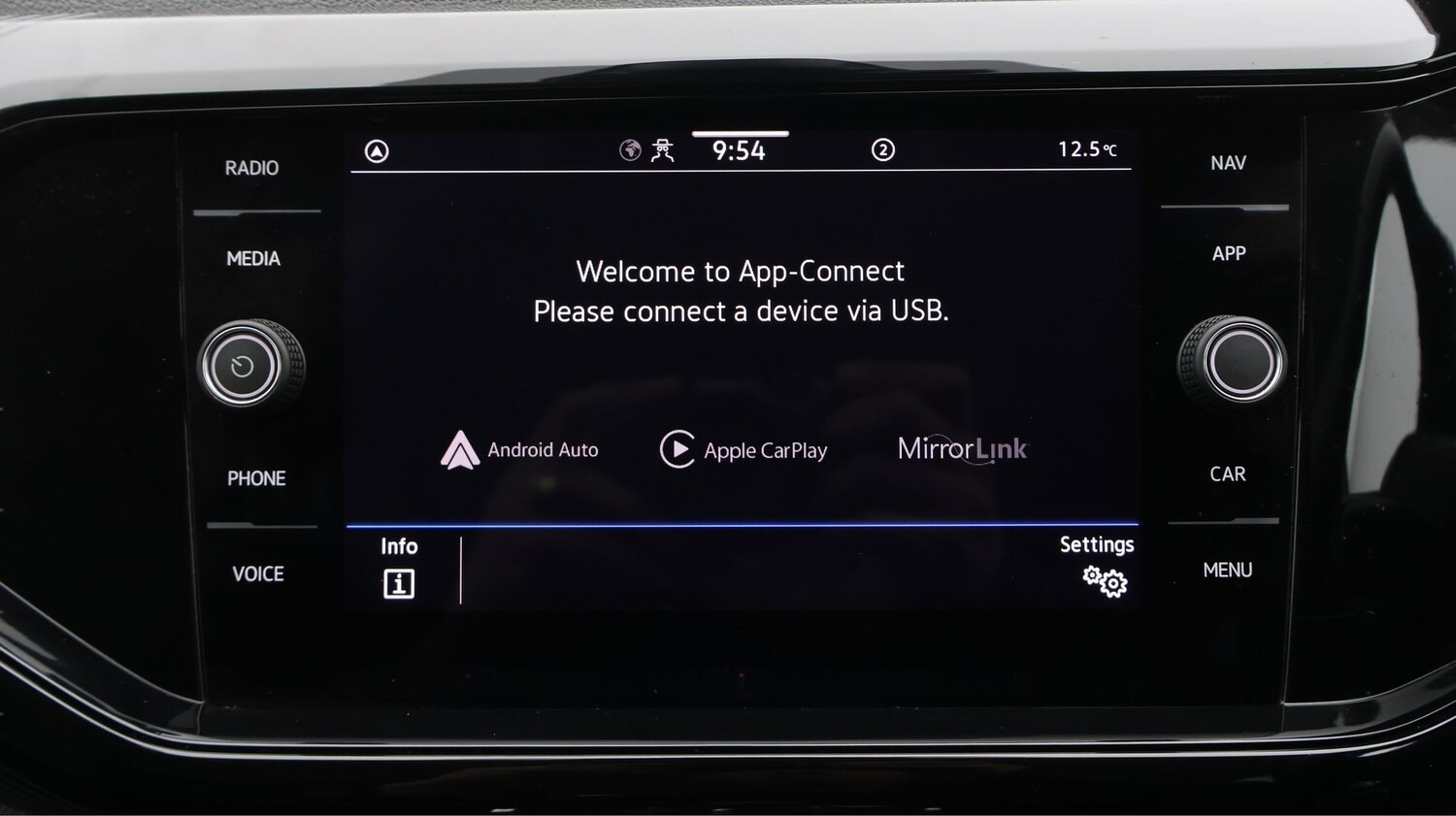 Used Volkswagen T-Cross 2022 for sale - 77283153: Photo 24