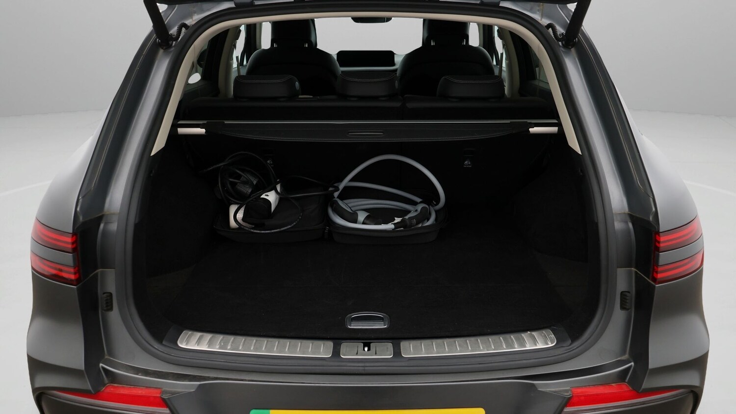 Used Genesis GV70 2023 for sale - 77915807: Photo 17