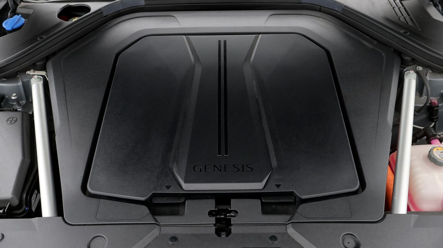 Used Genesis GV70 2023 for sale - 77915807: Photo 19