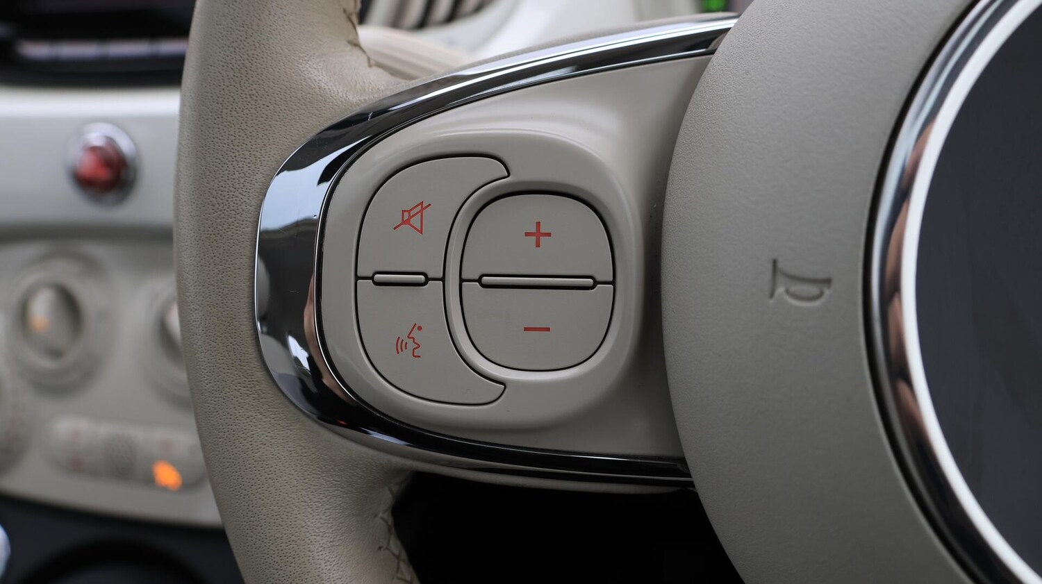 Used Fiat 500 2018 for sale - 76389380: Photo 25