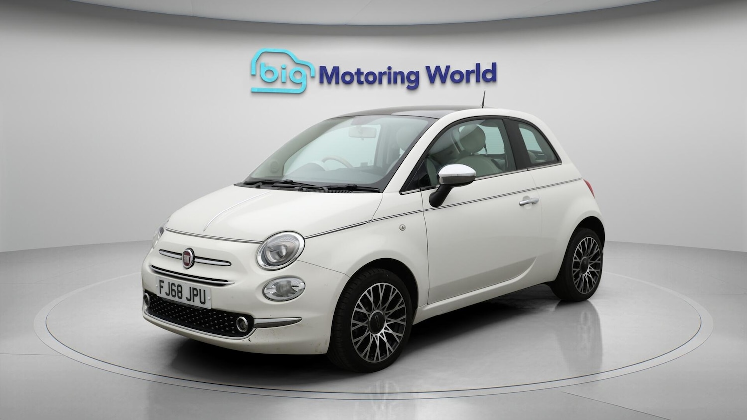 Used Fiat 500 2018 for sale - 76389380: Photo 4