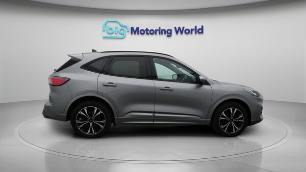 Used Ford Kuga 2022 for sale - 76326985: Photo 9