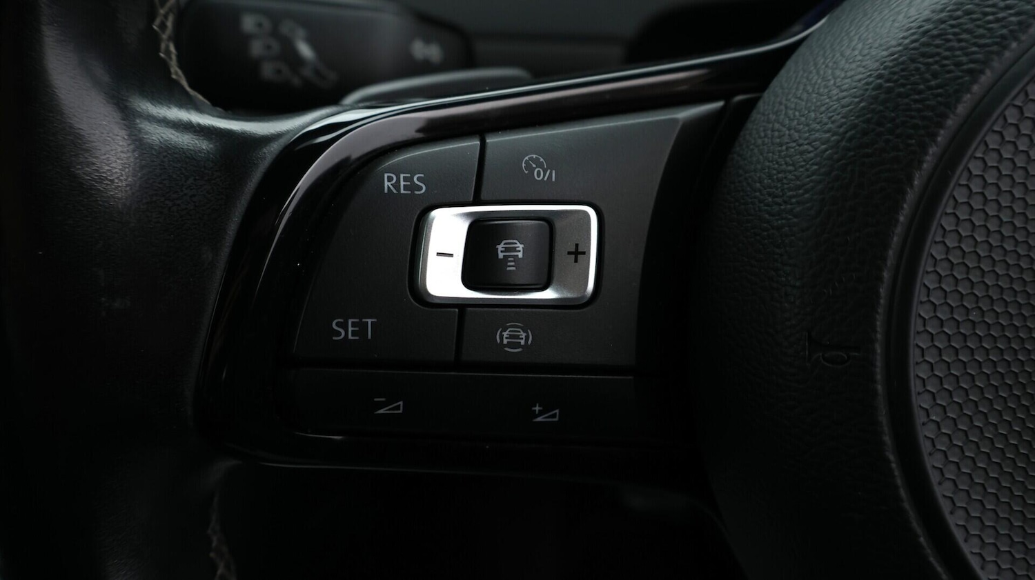 Used Volkswagen Golf 2020 for sale - 76538691: Photo 24