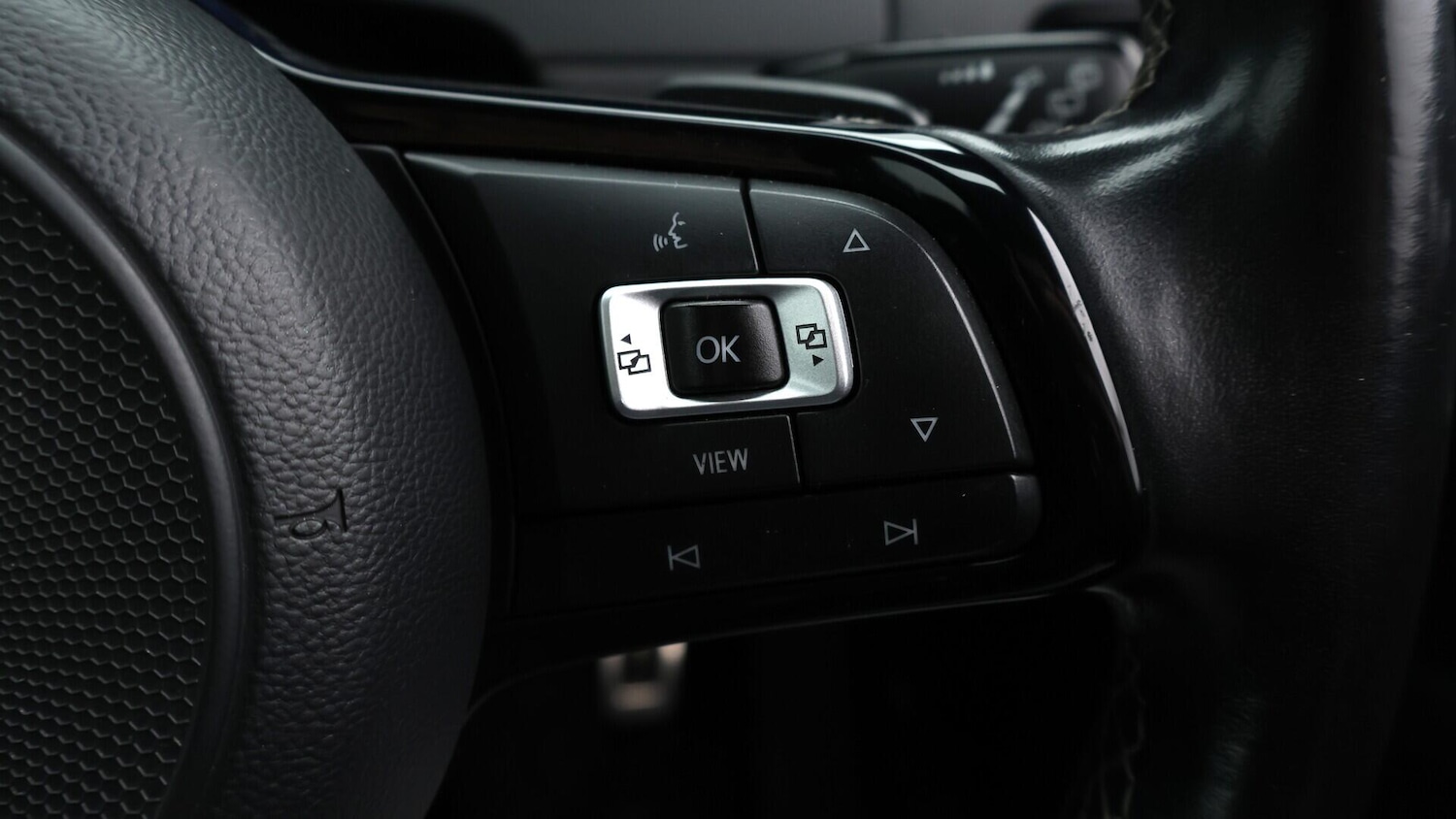 Used Volkswagen Golf 2020 for sale - 76538691: Photo 25