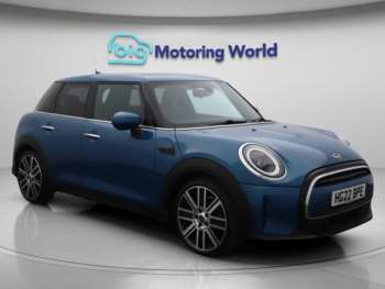 2022 (22) - 1.5 Cooper Exclusive Hatchback 5dr Petrol Steptronic Euro 6 (s/s) (136 ps)