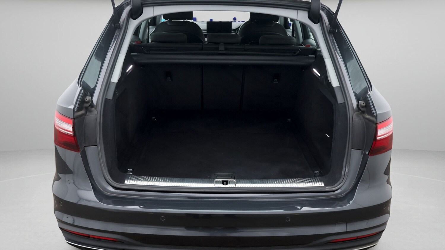 Used Audi A4 2022 for sale - 77756256: Photo 17