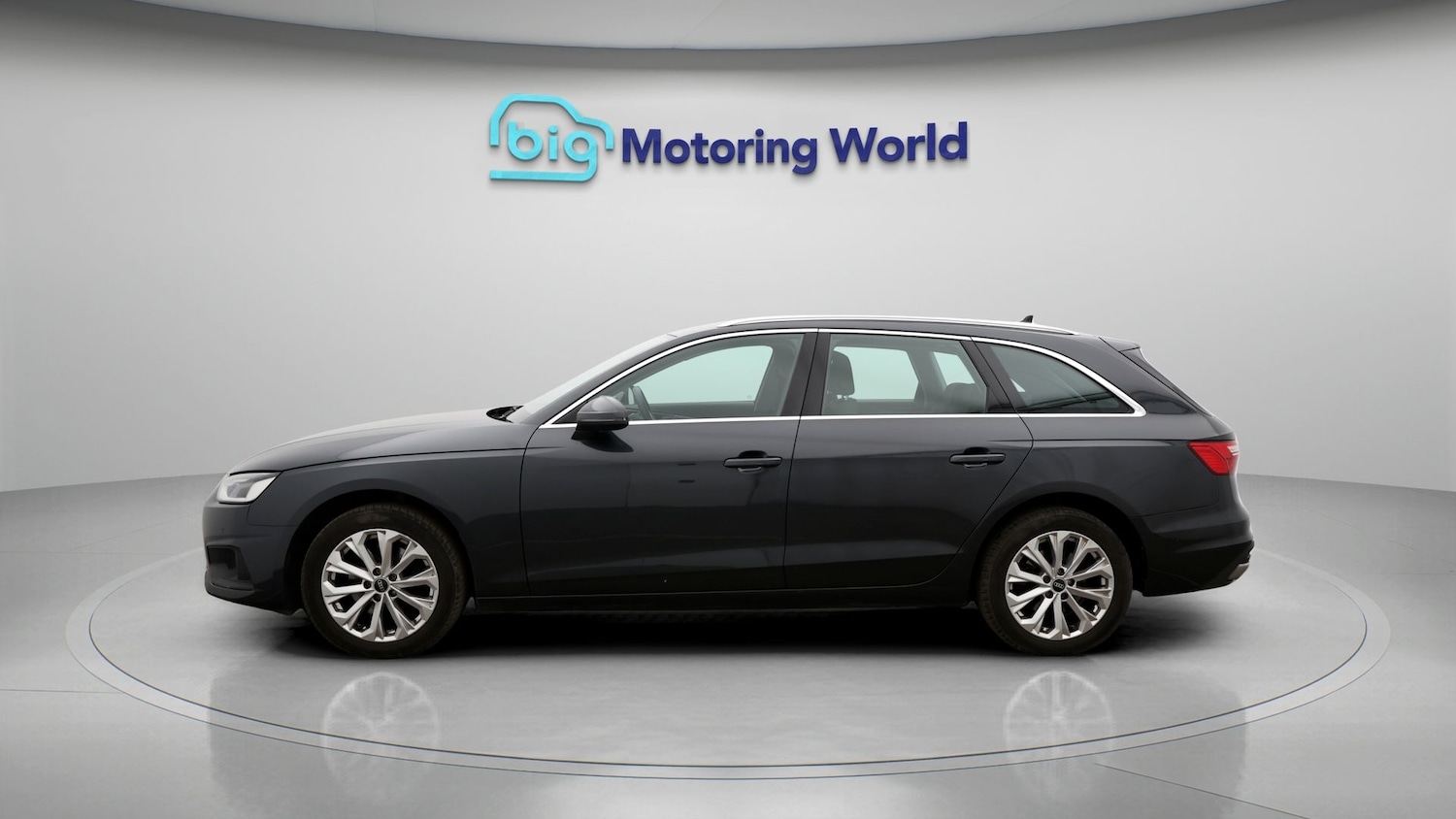 Used Audi A4 2022 for sale - 77756256: Photo 4