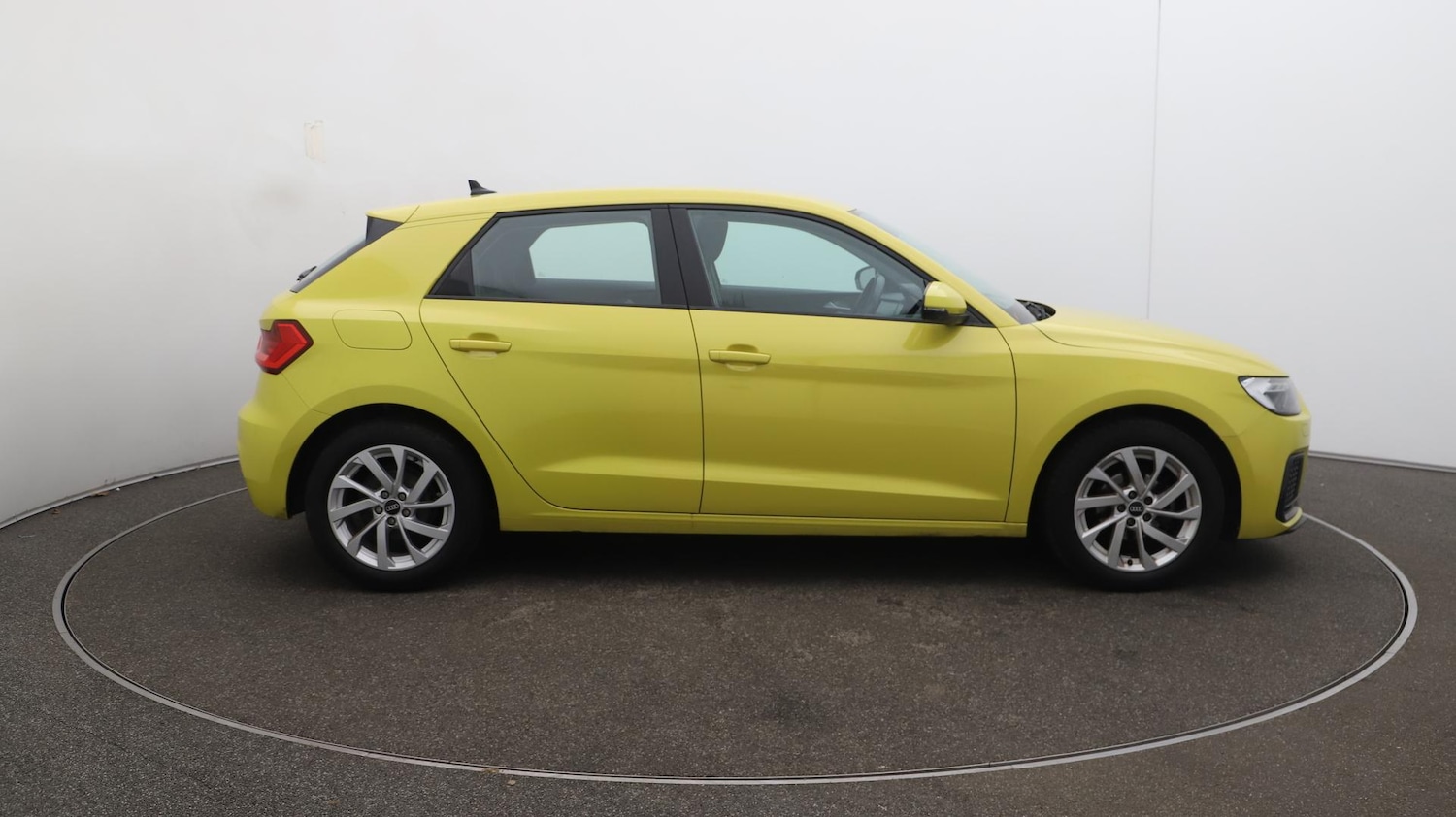 Used Audi A1 for sale - 76702302: Photo 49