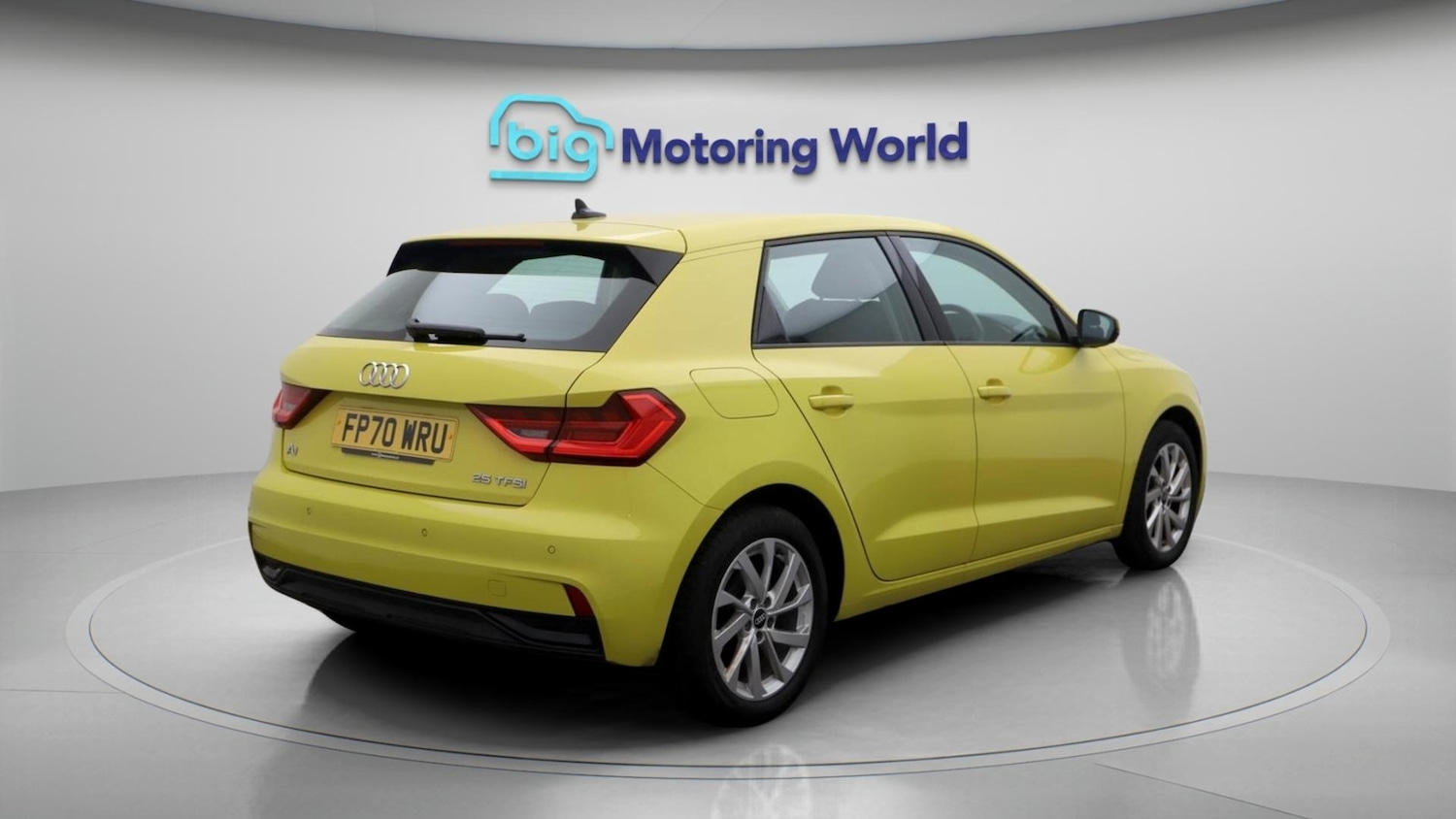 Used Audi A1 for sale - 76702302: Photo 8
