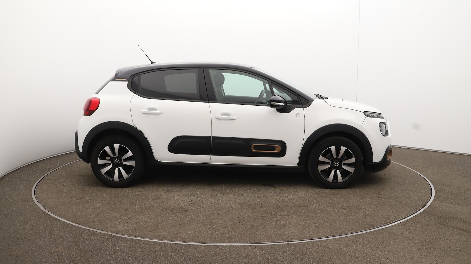 Used Citroen C3 2023 for sale - 76645414: Photo 50